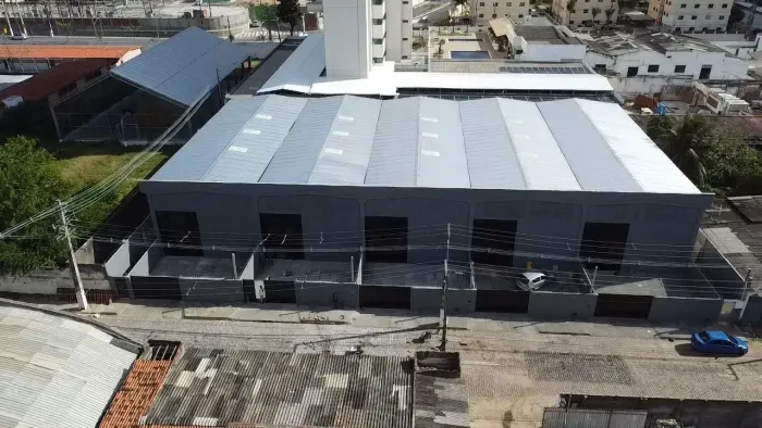 # Galpões para Locação na Ribeira  Excelente Estrutura e Localização