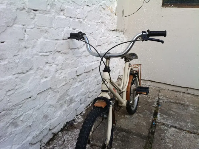 BICICLETA INFANTIL RARA