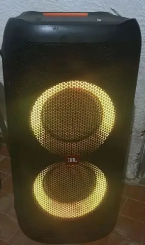 JBL 100