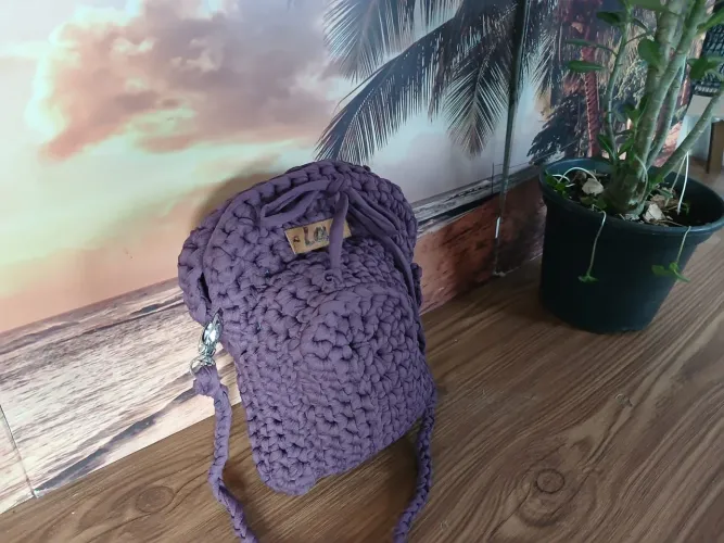 Bolsas de malha crochê