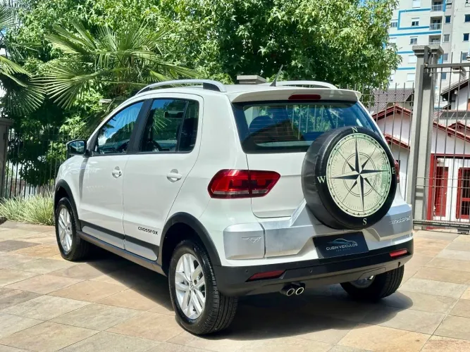 Volkswagen Crossfox 1.6 T. Flex 16V 5P 2016