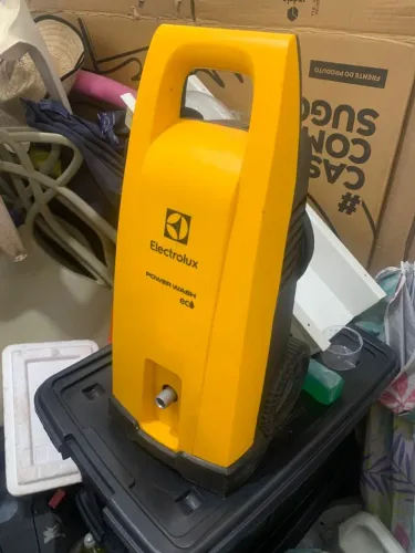 Lavadora Alta Pressão Electrolux Power Wash Eco EWS30 - Único Dono (Na Caixa!)