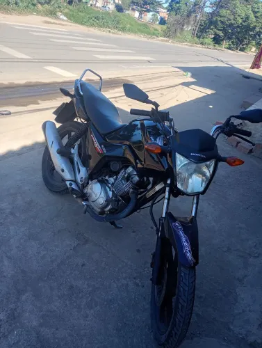 Venda de uma fan 150 cg