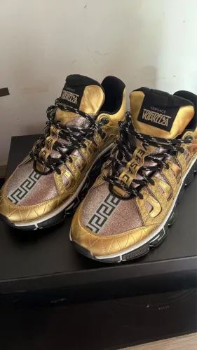Versace trigreca gold 