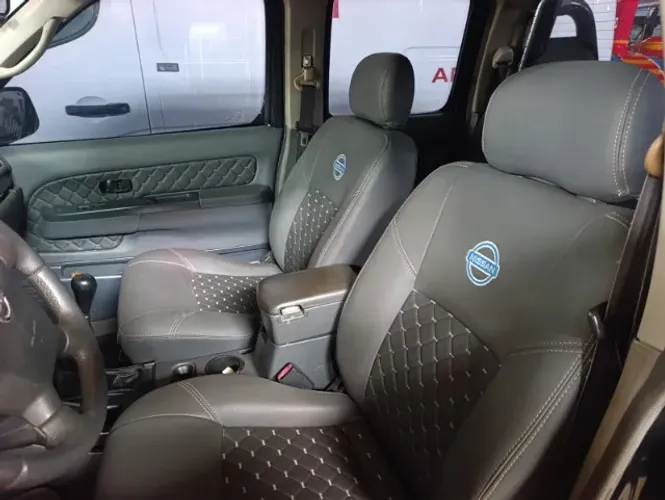 Nissan Frontier SE/ SE ONE CD 4X2 2.8 TDI Dies 2004