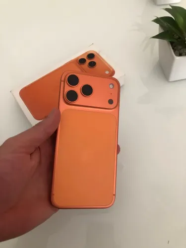 iPhone 17 pro max / garantia Apple até mês 02/2027