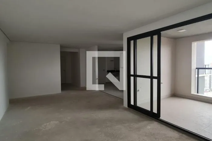 APARTAMENTO RESIDENTIAL em Campinas - São Paulo, Cambuí