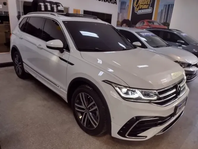 Volkswagen Tiguan Allspac R-line 300 TSI 2.0 2025