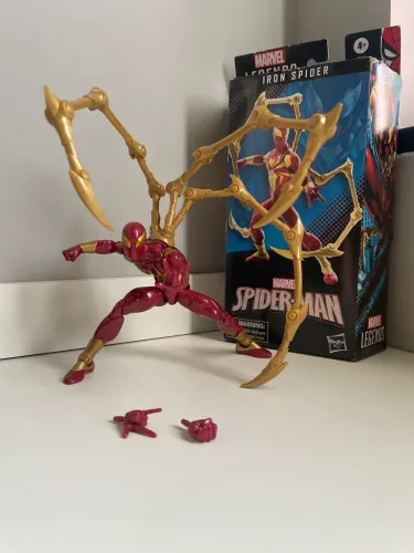 Iron Spider Original Marvel Legends