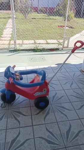 Vendo Triciclo Infantil