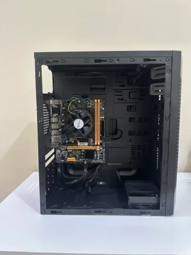 Kit Gamer Intel i5-9400F + Placa-mãe + Cooler 