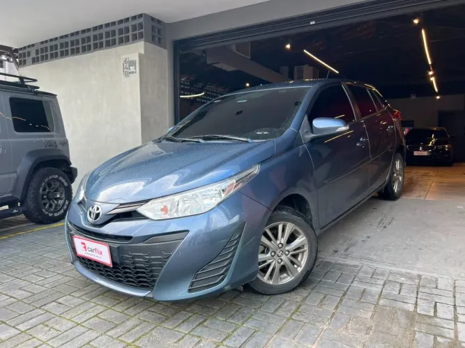 Toyota Yaris Live 1.3 Flex 16V 5P AUT 2021
