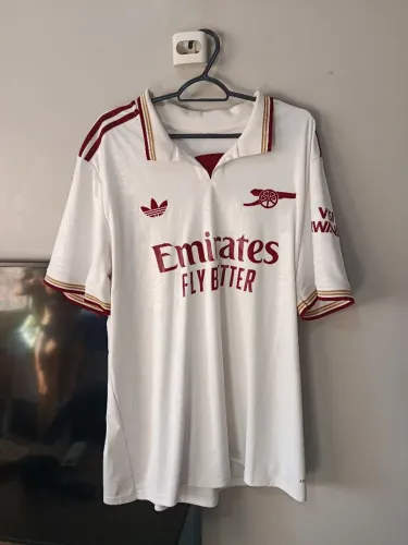 camisa arsenal original 2025/2026, em estado de nova, impecável