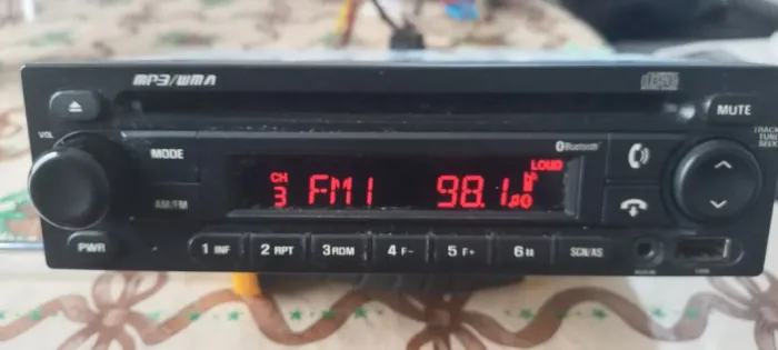 Som Radio Original GM ou Mitsubishi CD USB Bluetooth