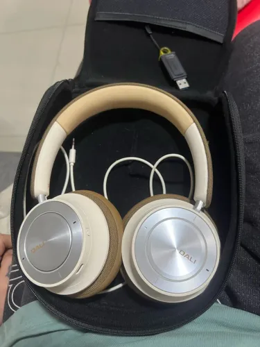 Fone Dali i0-10 em perfeito estado