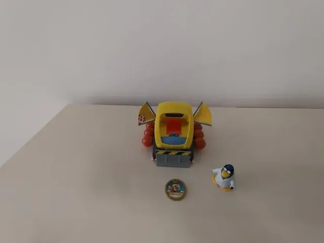 Club Penguin Veículo de Neve Raridade Excelente Estado