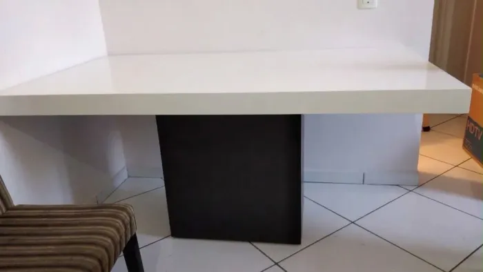 MESA JANTAR