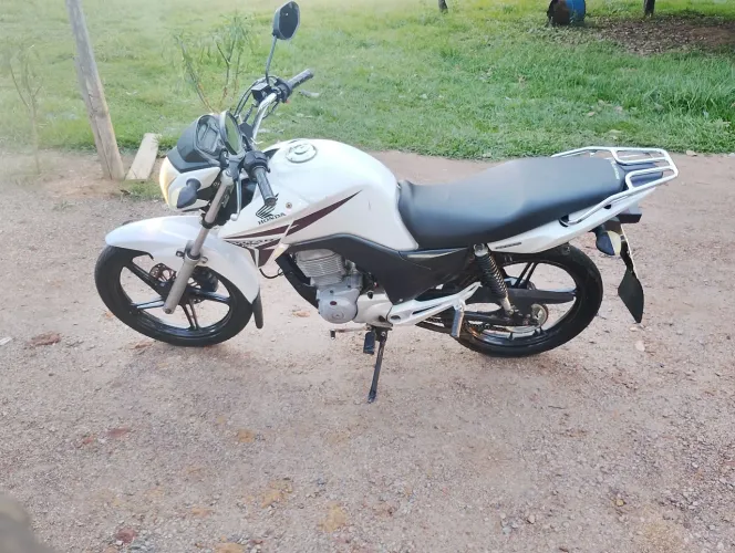 TITAN EX 150 2015(12.500 DE FIPE POR 9.500)