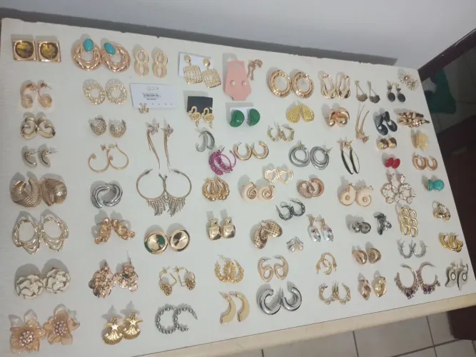 Lote de Bijuterias Finas