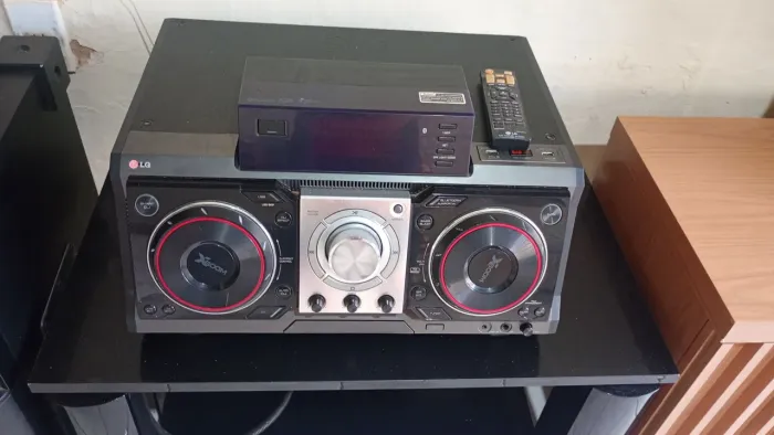 VENDO SOM LG X BOOM