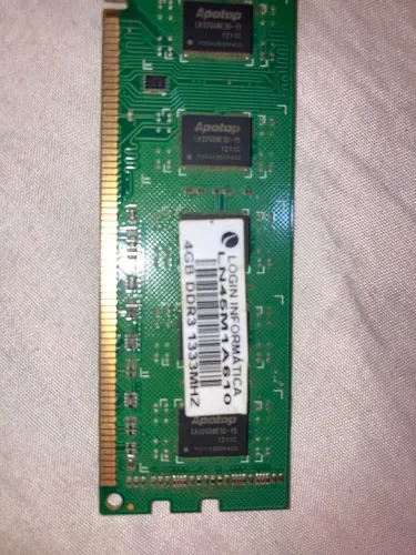 Desapego memória RAM 4gb DDR3 para pc