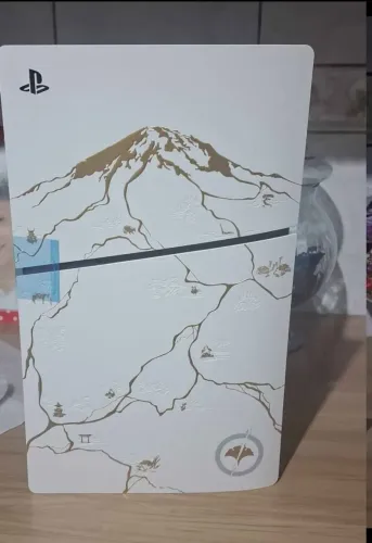 Faceplate Ghost Of Yotei para ps5 ( não acompanha console)