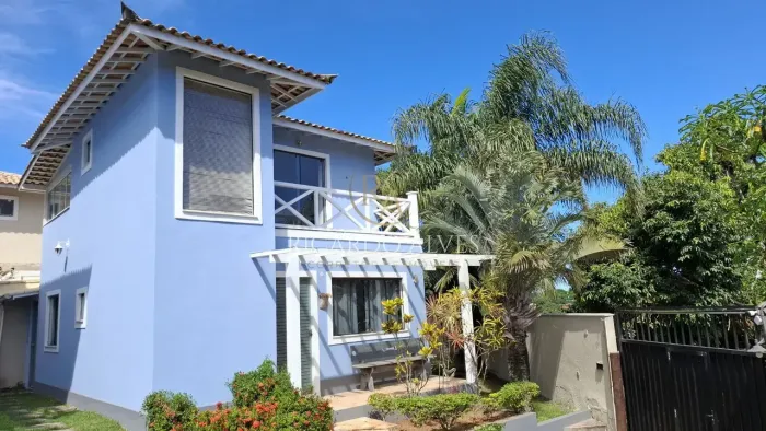 Casa em Búzios com 2 quartos em condomínio
