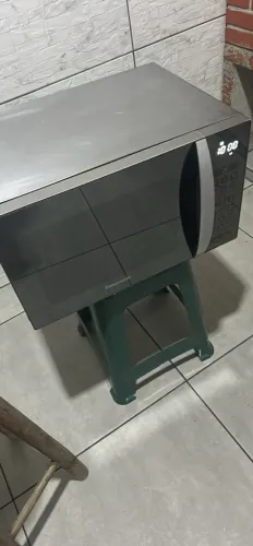 Microondas Panasonic inox espelhado 34l