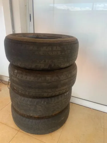4 pneus usados 265/60/18