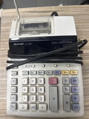 Calculadora Sharp EL-1801P Usada 