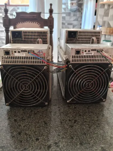 MINERADORA BITCOIN WHATSMINER M21S