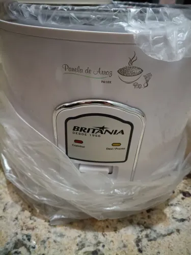 Panela elétrica Britânia PA10X - NOVA
