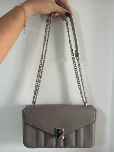 Bolsa Arezzo