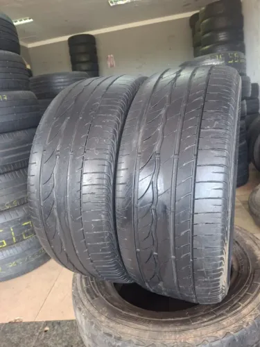 Par de pneus 225/50/17 Bridgestone