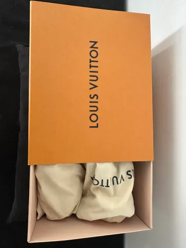 Tênis louis vuitton original 
