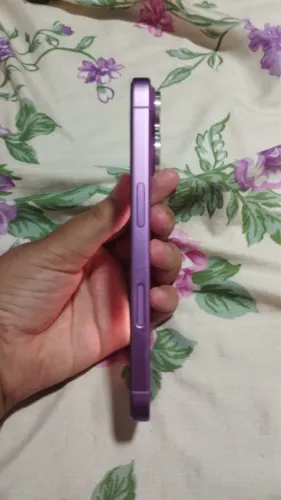 iPhone 16 rosa 