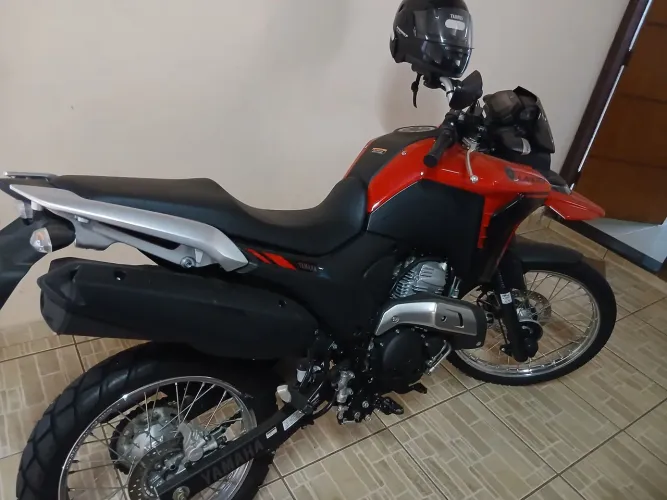 Yamaha xtz 250 com 700 km valor 27.000