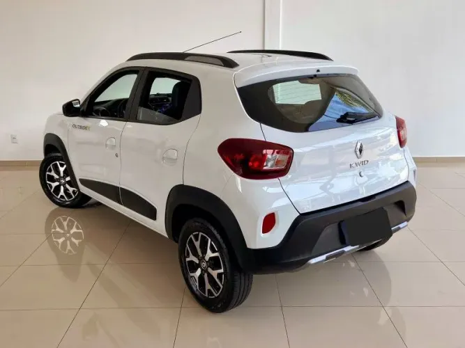 Renault Kwid Outsider 1.0 Flex 12V 5P Mec. 2025
