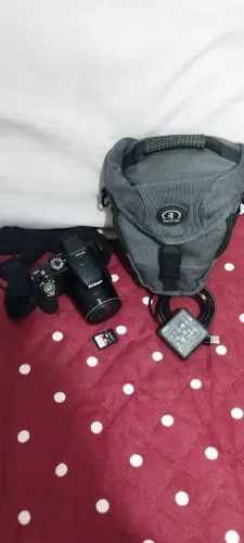 Câmera Nikon P500
