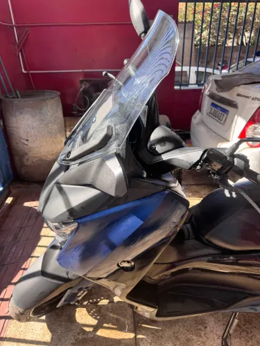 Yamaha XMAX 250 ABS
