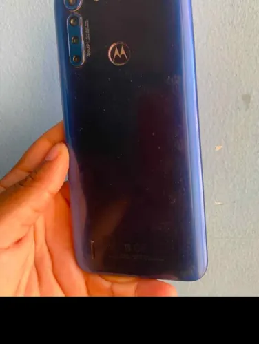 Moto One Fusion