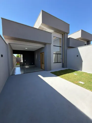 Casa 3/4 com suíte - Próximo ao Sup. Bretas