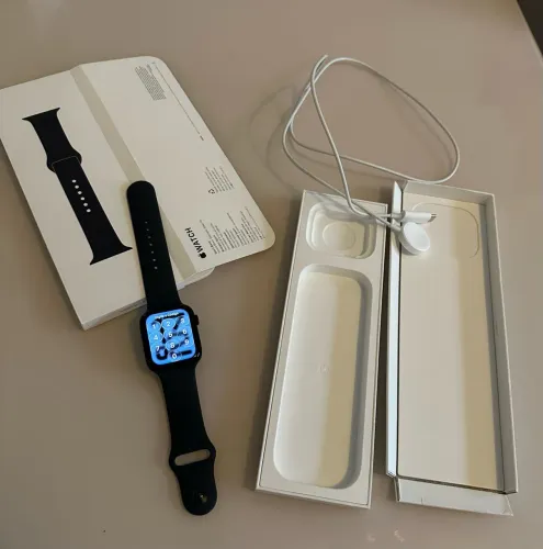 Apple Watch SE 2ª Geração 44mm GPS - Garantia Apple até 2027