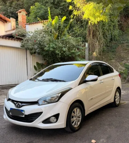 Hyundai HB20S C.plus/c.style 1.6 Flex 16V Mec.4p 2015