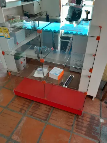 Vendo esse espositor