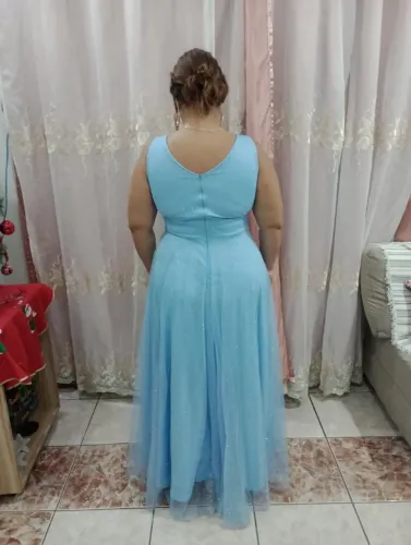 vestido madrinha azul serenity com Glitter no tule tamanho gg 