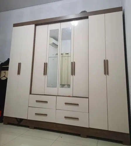 Roupeiro de casal