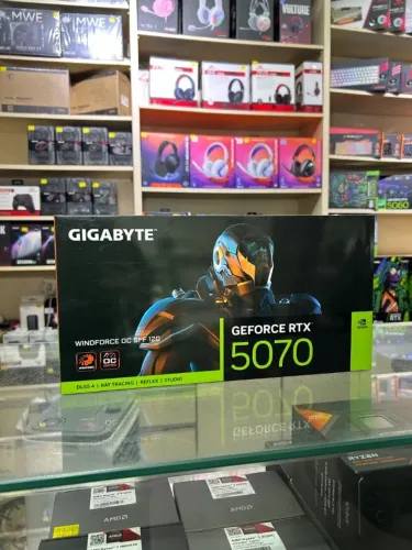 Gigabyte RTX 5070 WINDFORCE OC SFF 12G NVIDIA GeForce, 12GB GDDR7, 192Bits, DLSS, Ray Trac