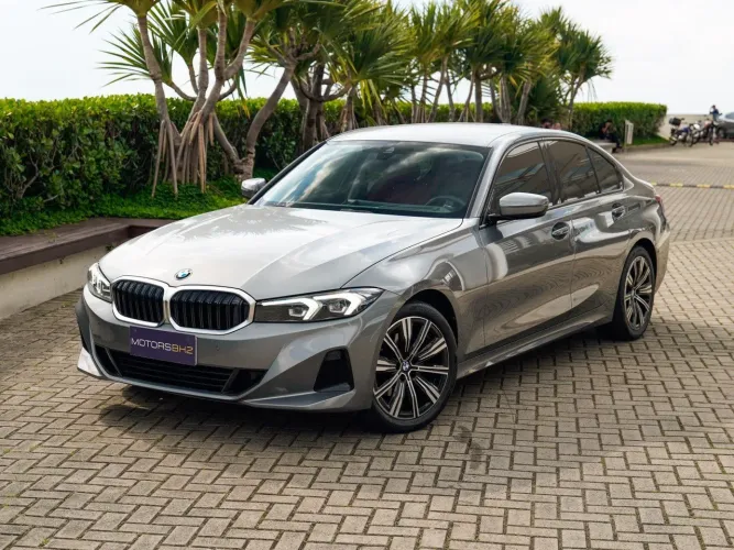 BMW 320I A 2.0 Turbo/activeflex 16V 184cv 4P 2023