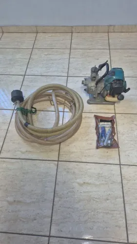 Moto bomba a gasolina partida manual